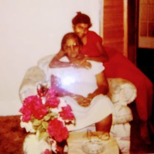 Meet your Posher, Indira